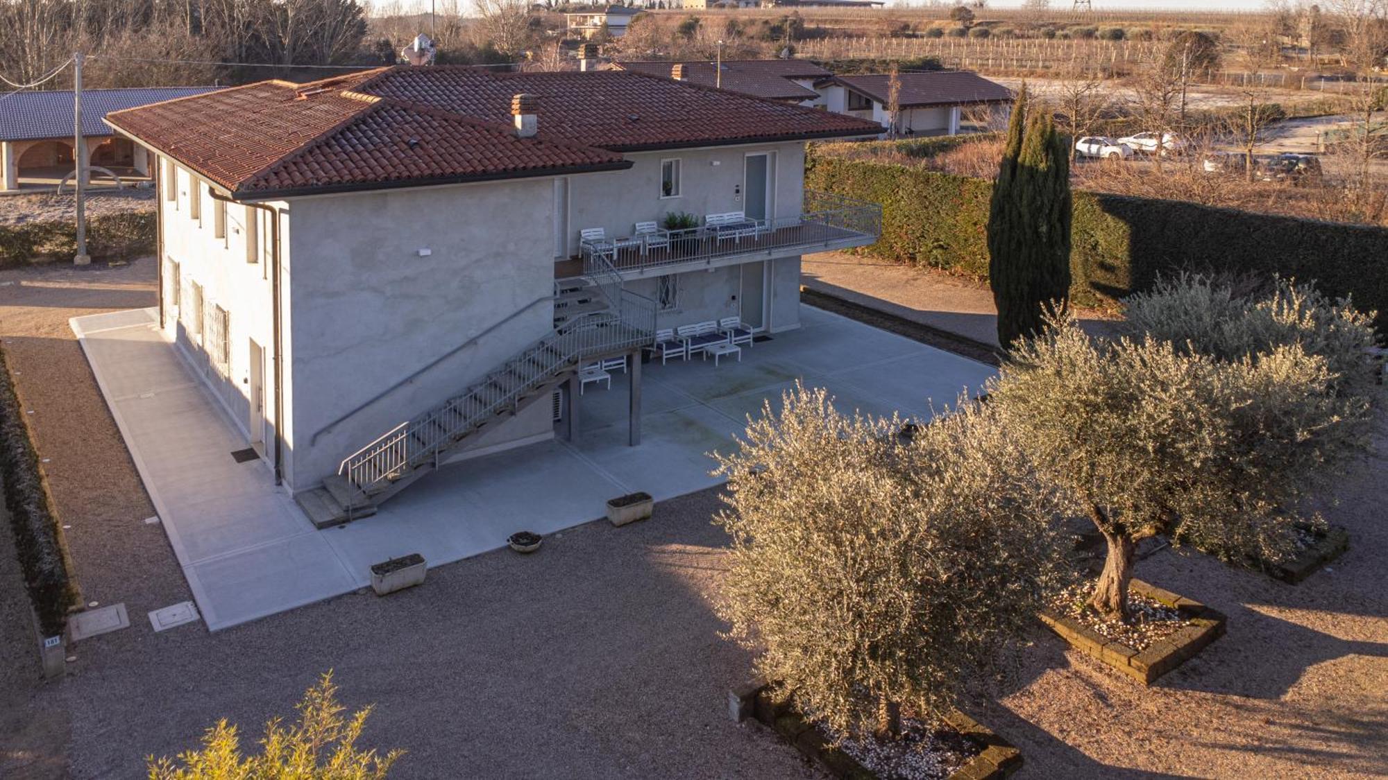 Red Carpet Apartment Castelnuovo del Garda Ngoại thất bức ảnh